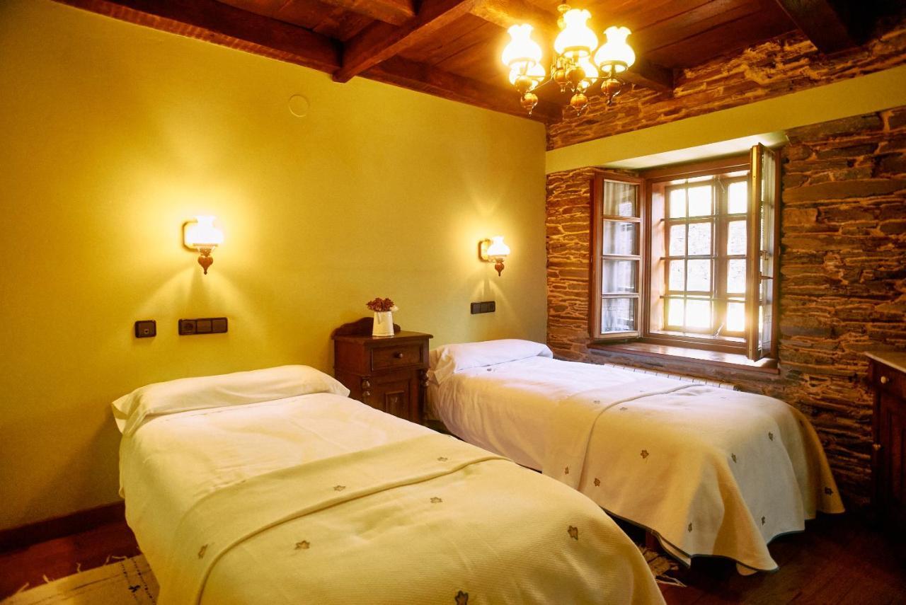 A Casoa Casa di campagna Santa Eulalia de Oscos